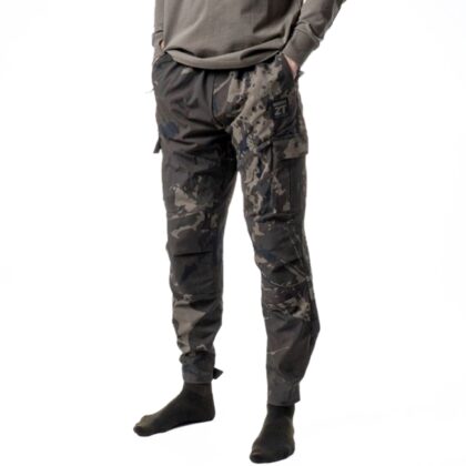 Win a Nash ZT Lite Hydra Flex Combats - Camo for just 79p!